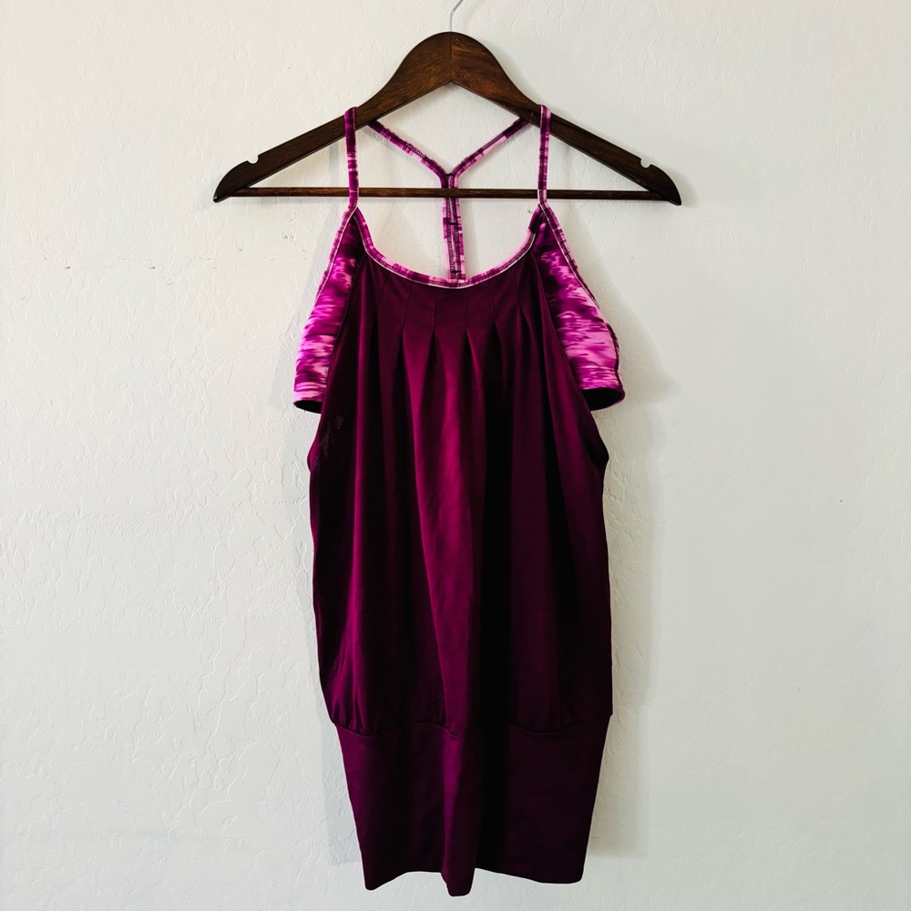The North Face Women’s‎ Athletic Top Purple Sleeveless Built in Bra Medium